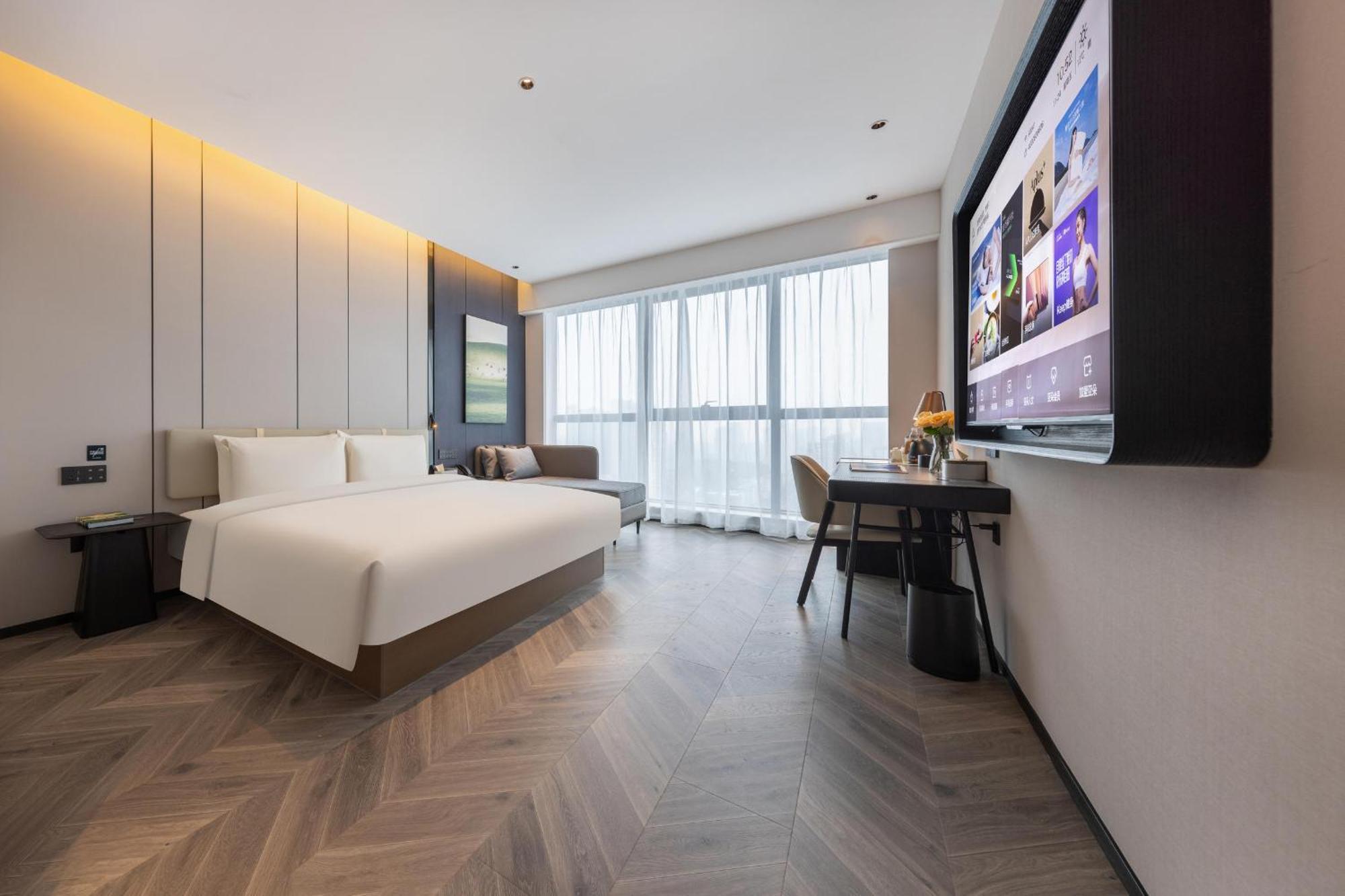 Atour Hotel Wuhan Chuhe Han Street Hongshan Plaza Exterior photo
